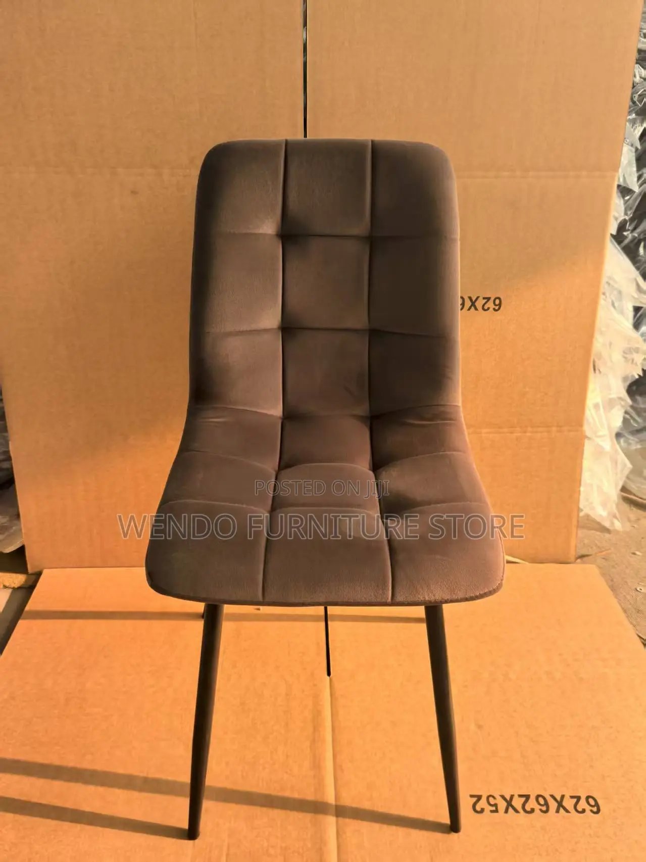 Dining Chairs; Leather Elegant Style Dining Chairs