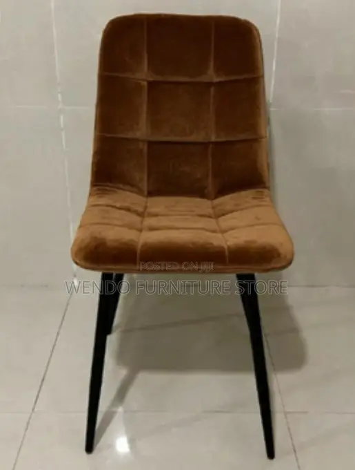 Dining Chairs; Leather Elegant Style Dining Chairs