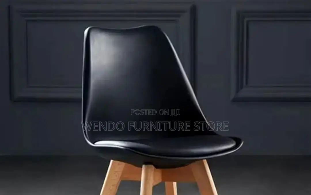 Dining Chairs; Eames Design Dining Chairs
