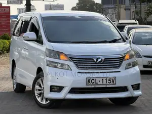 Toyota Alphard 2.4 Petrol AWD 2010 White