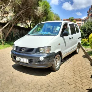 Toyota TownAce 2002 White