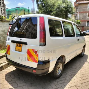Toyota TownAce 2002 White