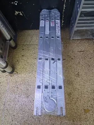 4x4 Aluminium Folding Ladder – Strong, Lightweight
