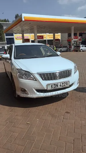 Toyota Premio 2015 White
