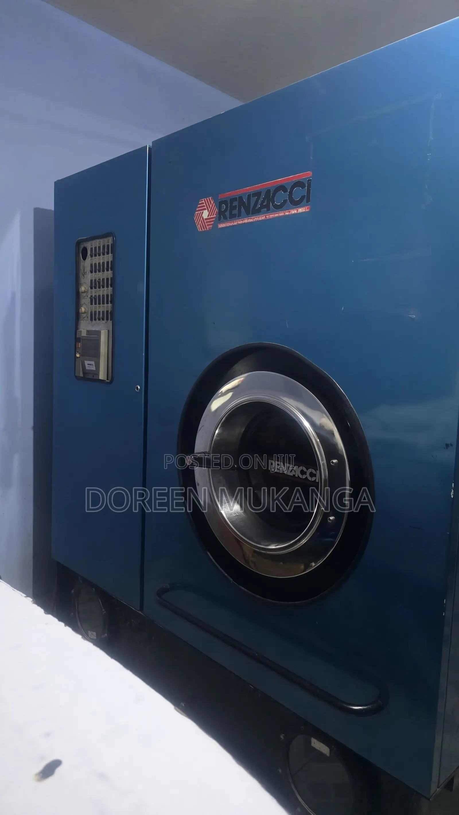 Dry Cleaning Machine