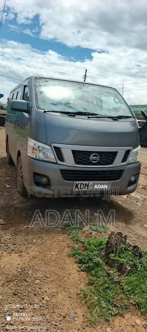 Nissan Caravan (Urvan) 2015 Grey