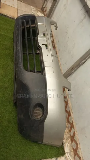 Dualis Bumper Front