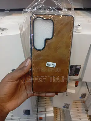 Samsung Galaxy S24 Ultra Barlow Full-Grain Leather Cover
