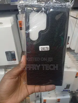 Samsung Galaxy S24 Ultra Premium Grainy Leather Case