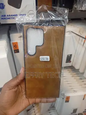 Samsung Galaxy S23 Ultra Barlow Full-Grain Leather Case