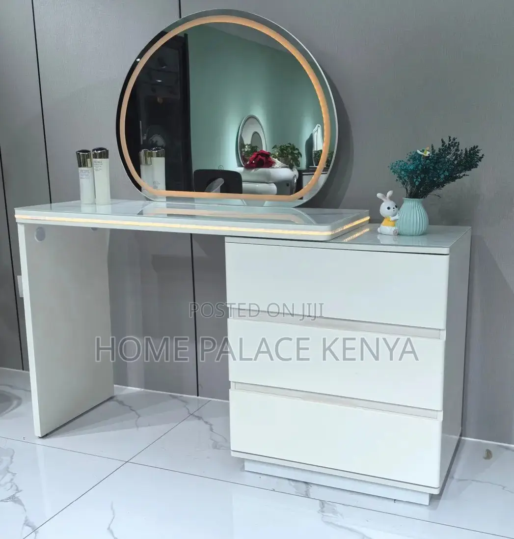 Vanity Table: Solid Wood MDF Led Makeup Dressing Table