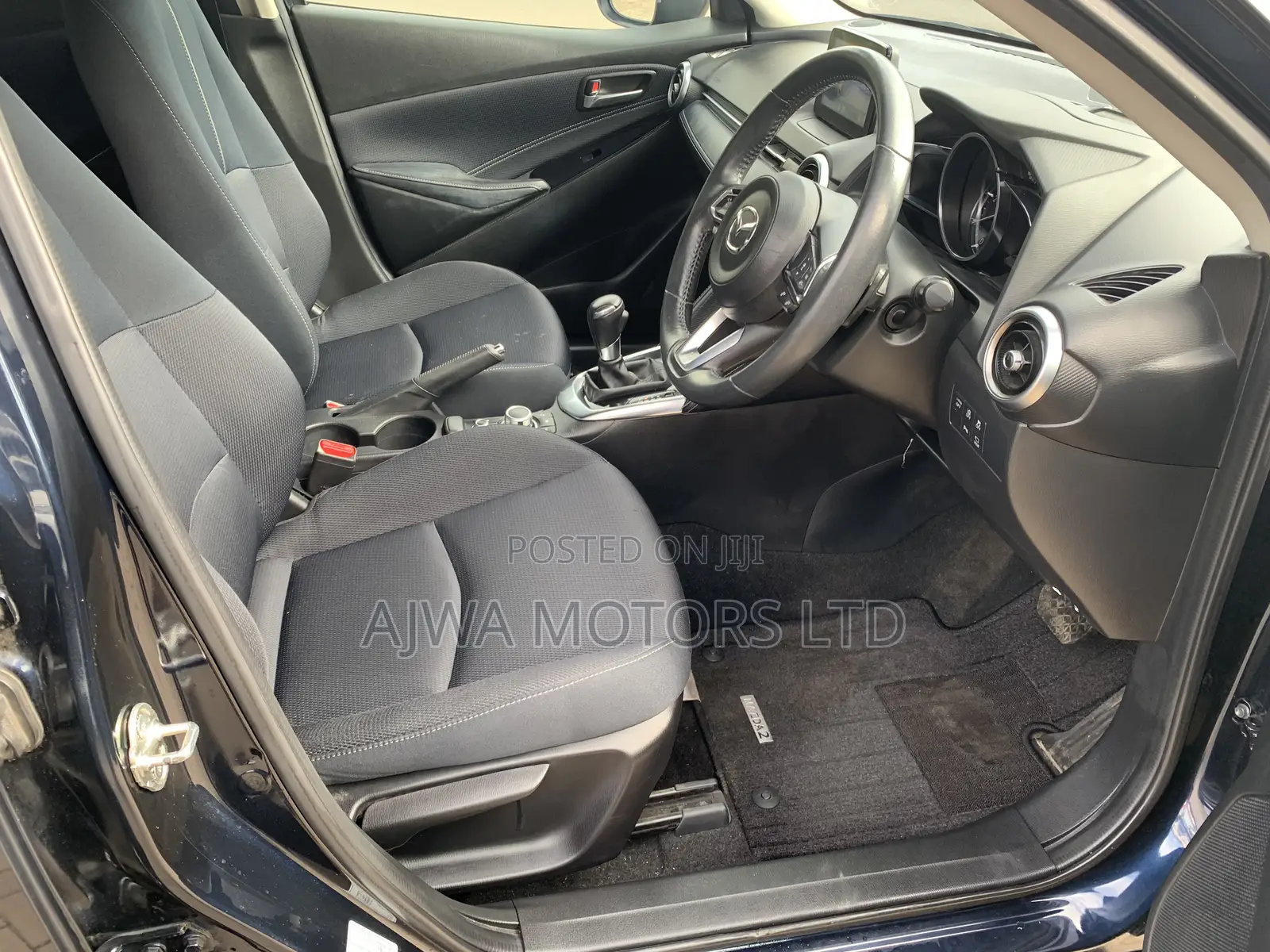 Mazda 2 2020 Blue