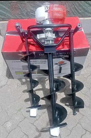 Petro Powered Earth Auger