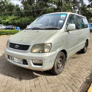 Toyota TownAce Noah 2001 Silver