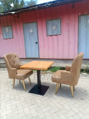 2 Seater Modern Vip Restaurant Set With a Wooden Table 