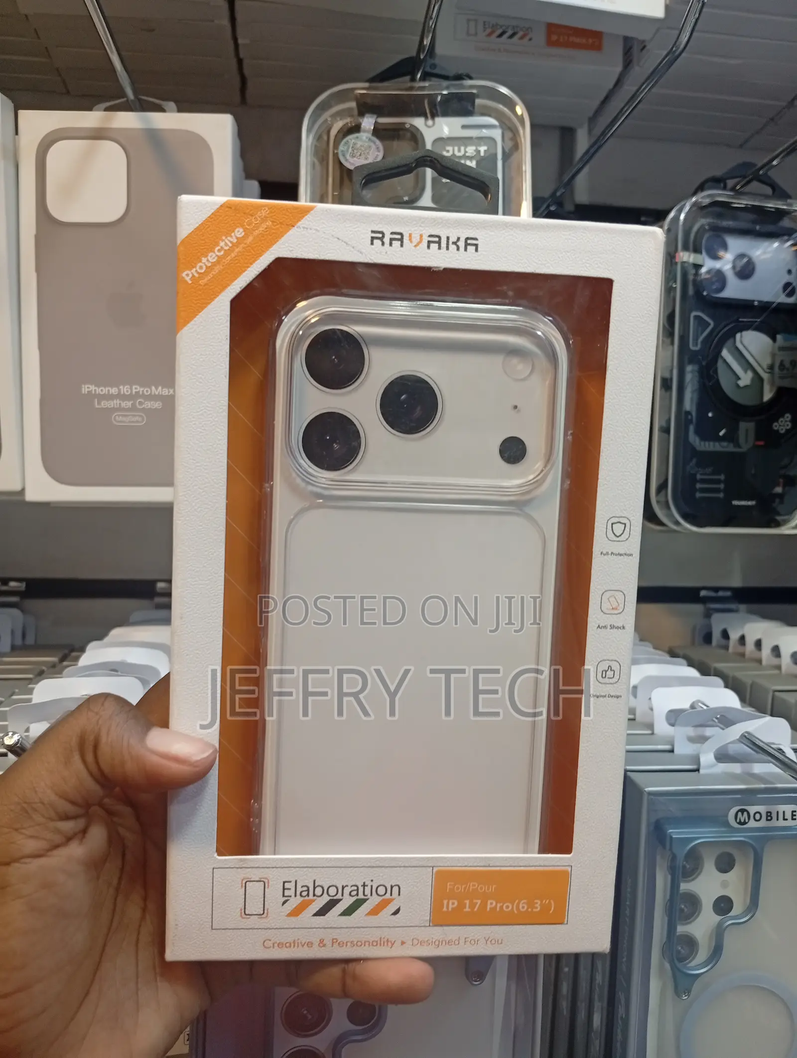 17 Pro Max Protective Cube Phone Case