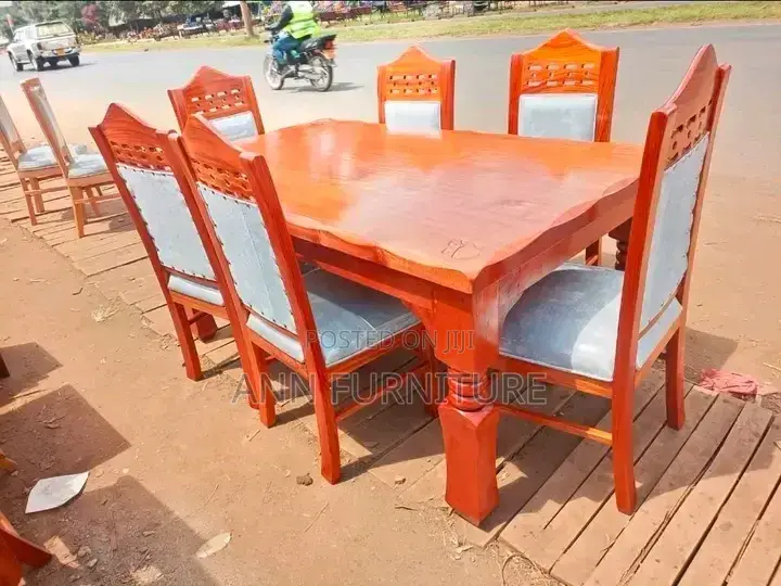 Dinning Table 6seater
