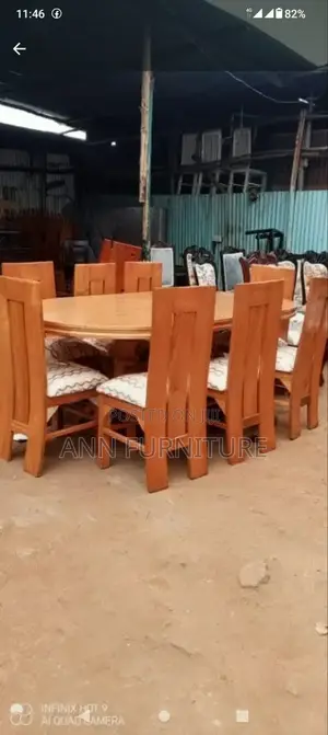 Dinning Table 8seater