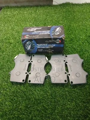Toyota Prado Land Cruiser Front Brake Pads – Heavy Duty Brake Pads