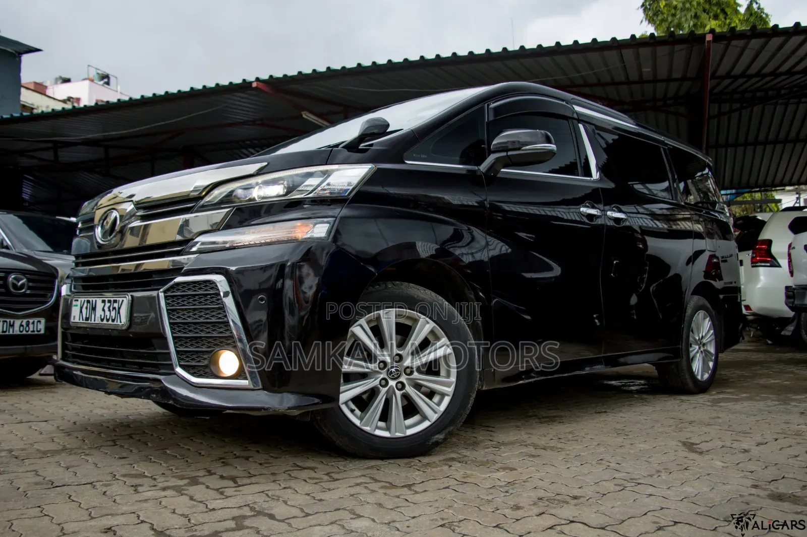 Toyota Alphard 2017 Black