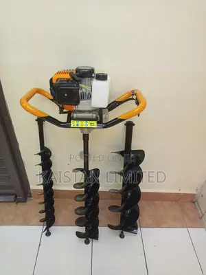 2-Stroke Petrol Earth Auger Post Hole Digger With 3 Bits for Easy Dig