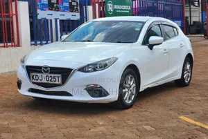 Mazda Axela 2015 White