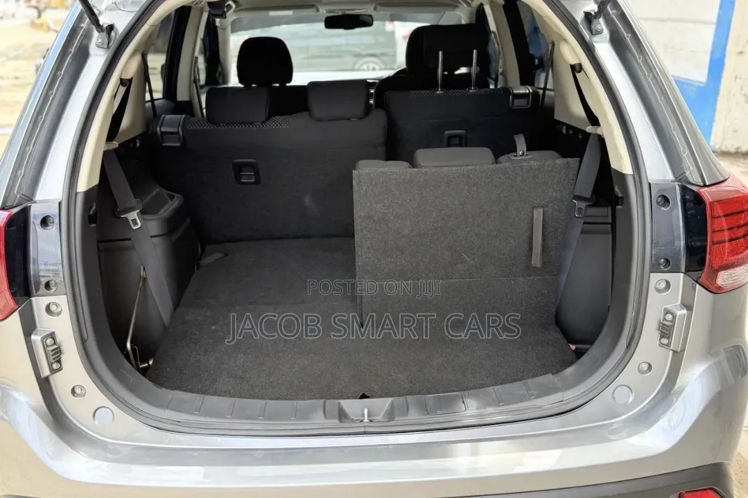 Mitsubishi Outlander 2017 Silver