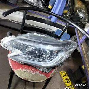 Toyota Mark X New Shape, Model 2014/2015 Xenon Headlamp, Ex Japan