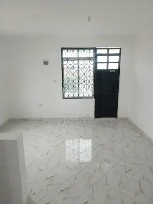 1bdrm Shared Apartment in Shelly Beach for rent