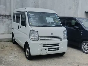 New Suzuki Every 2019 White