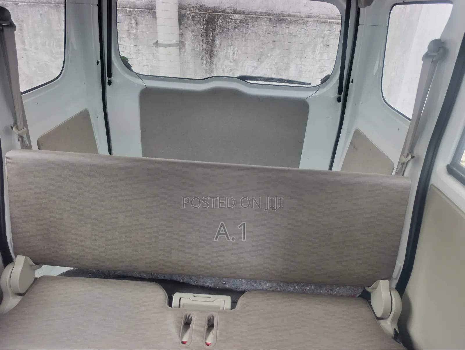 New Suzuki Every 2019 White