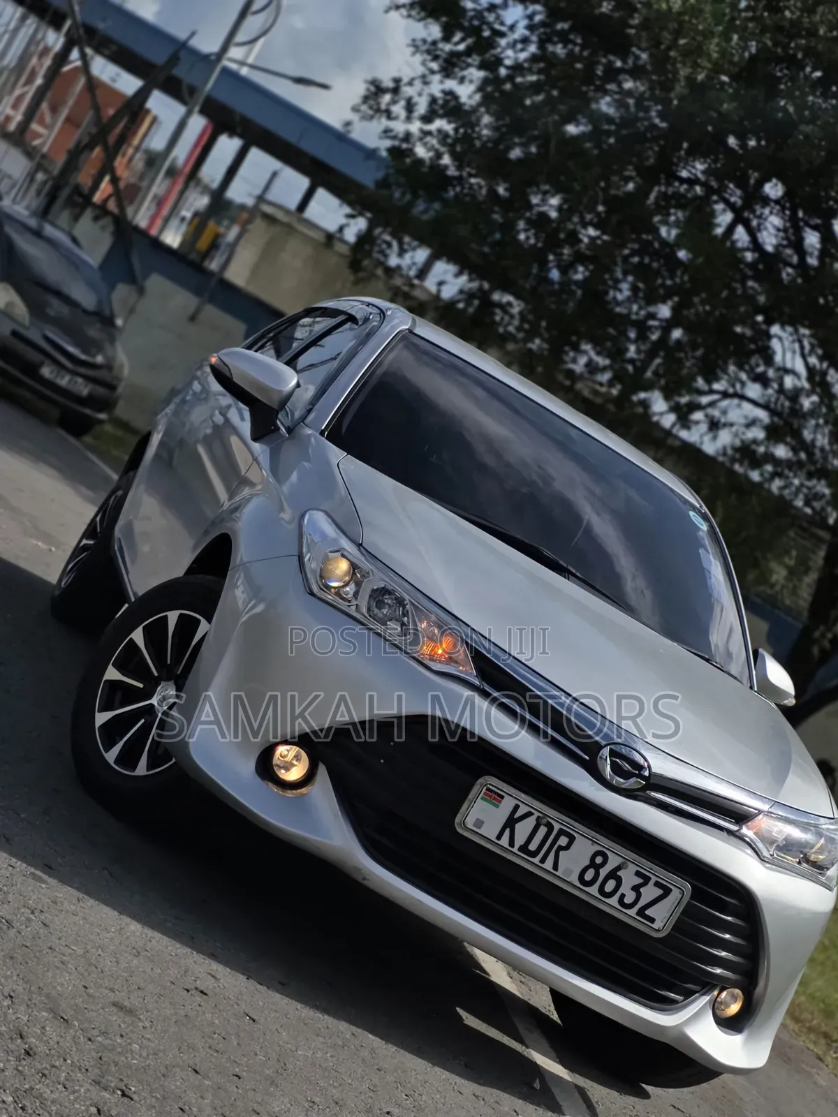 Toyota Axio 2018 Silver