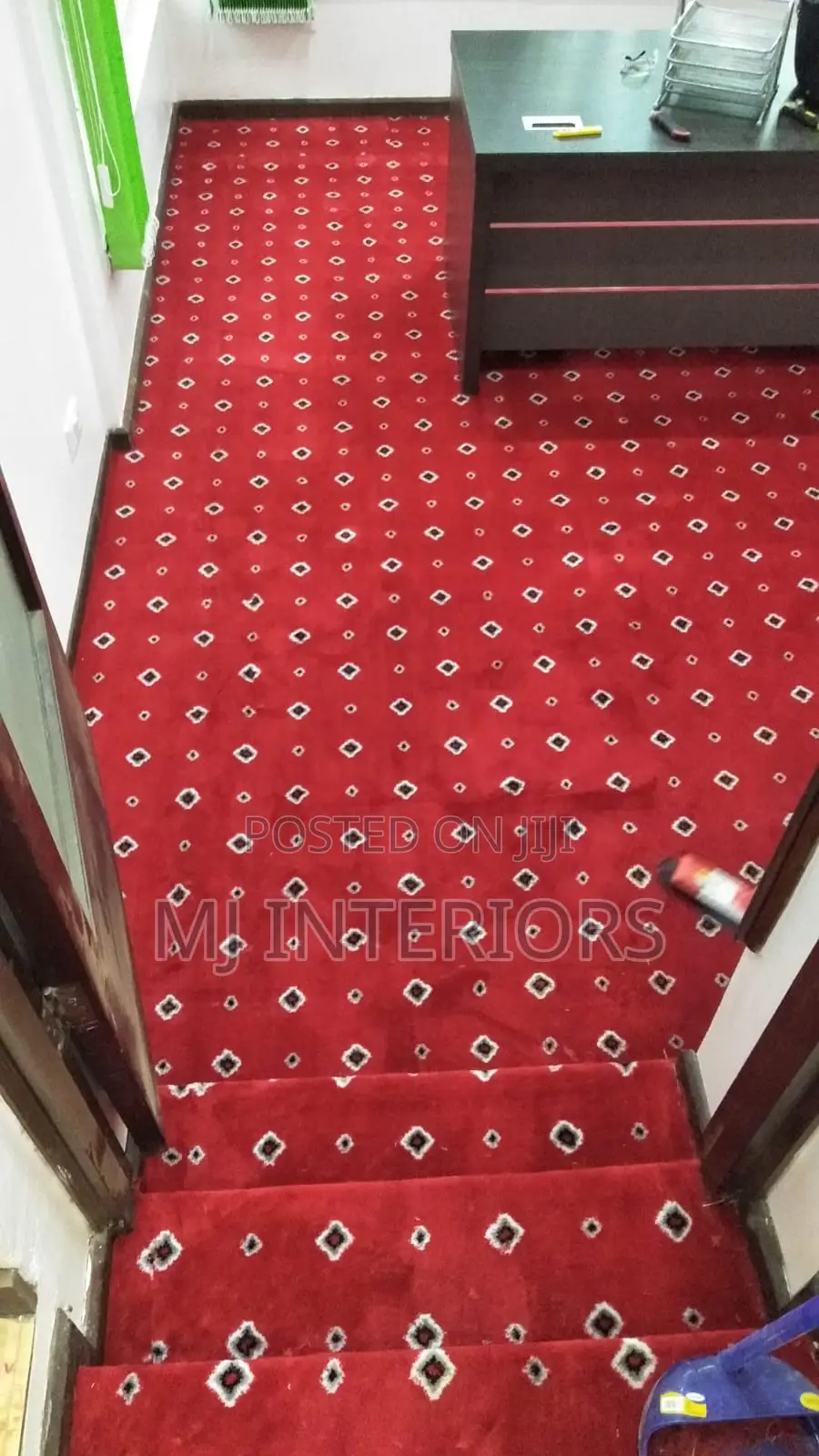Premium Dotted Vip Carpet for Modern Office Interiors