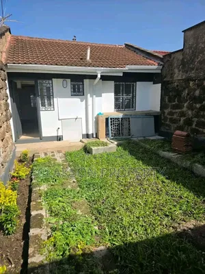 2bdrm Bungalow in Ngongroad, Dagoretti Corner for rent