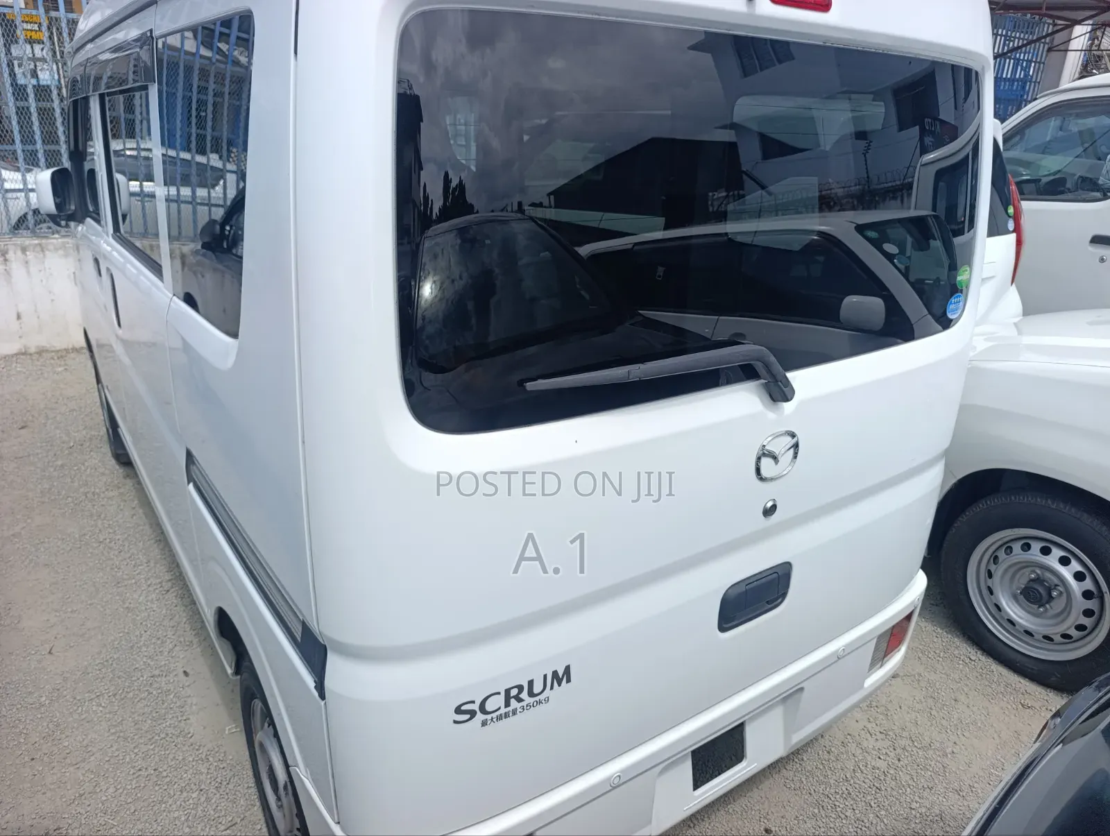 Mazda E2000 2019 White