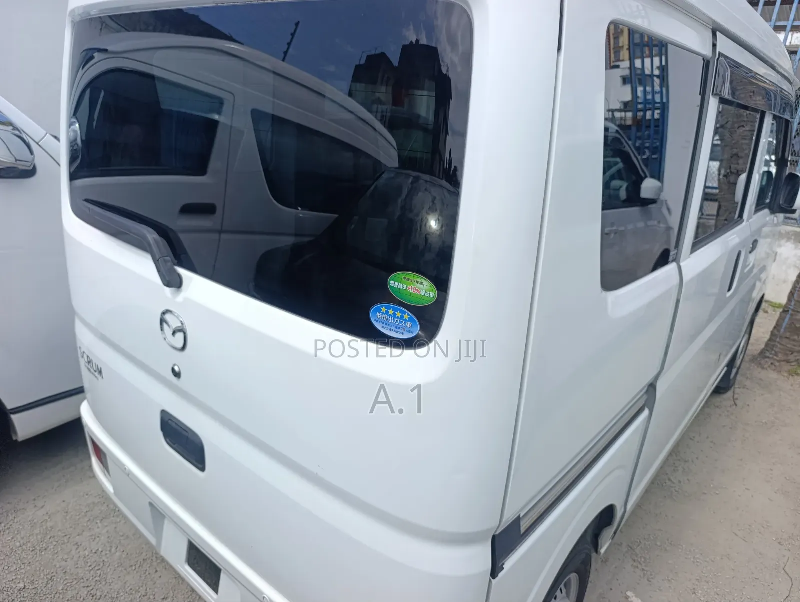Mazda E2000 2019 White