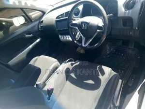 Honda Stream 2012 White