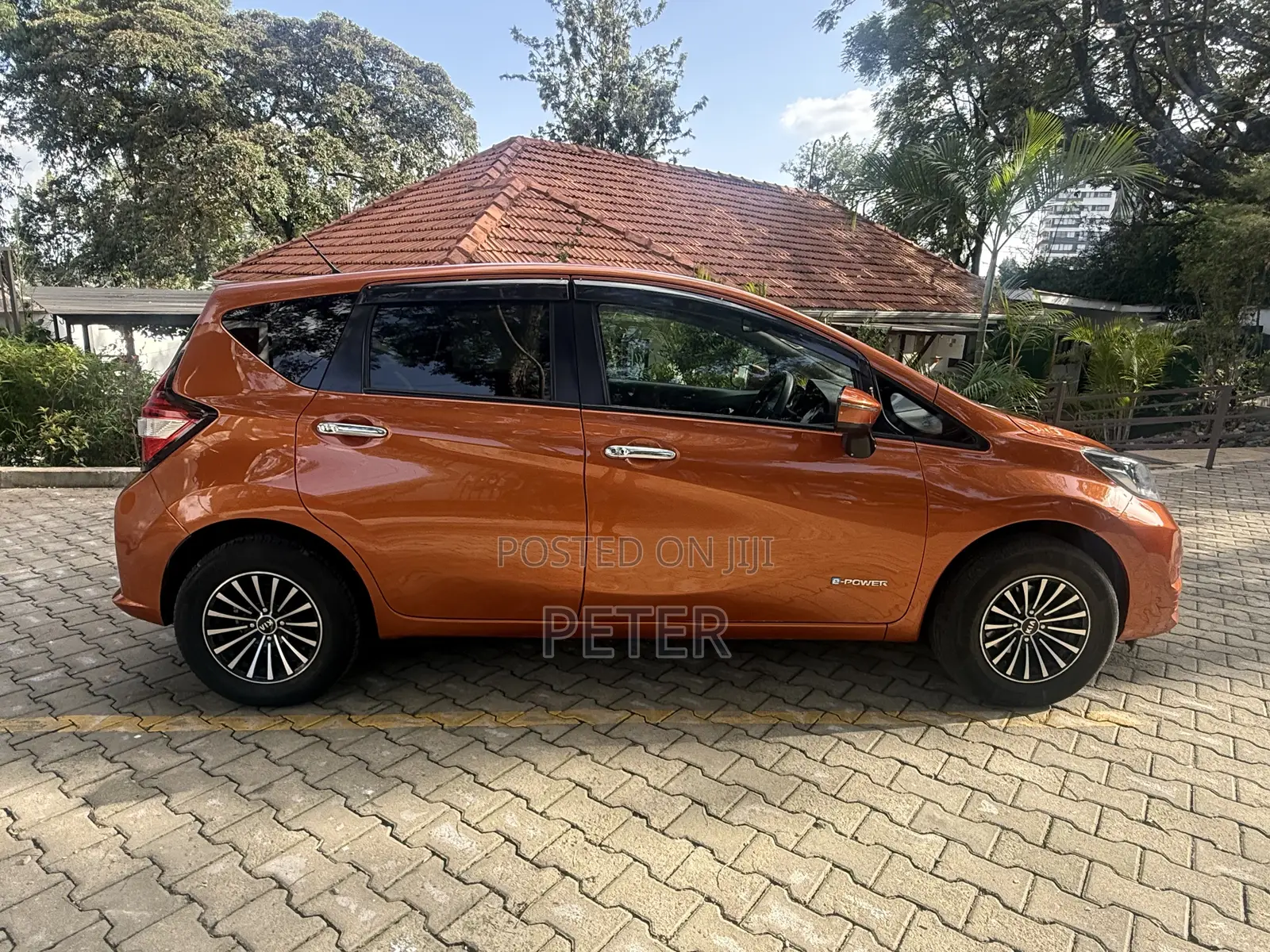 Nissan Note 2018 Orange