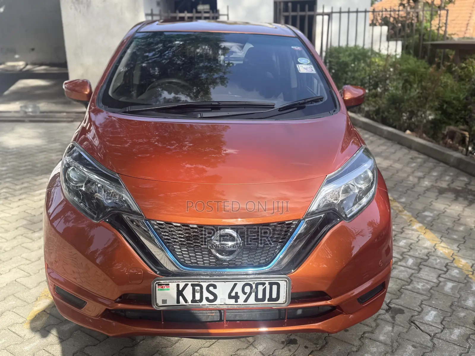 Nissan Note 2018 Orange