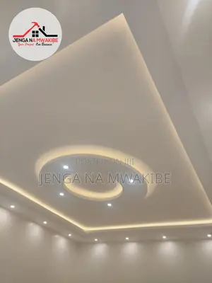 Minimalist Round Layered Gypsum Board Design