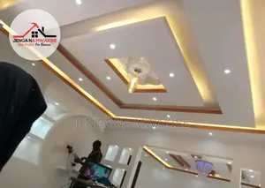 Square Gypsum Ceiling Design With Center Pendant Drop