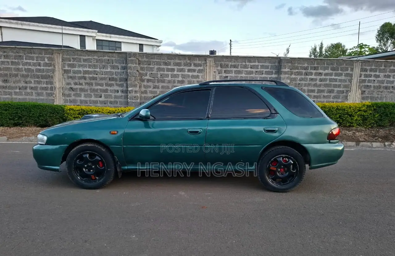 Subaru Impreza 2000 Blue