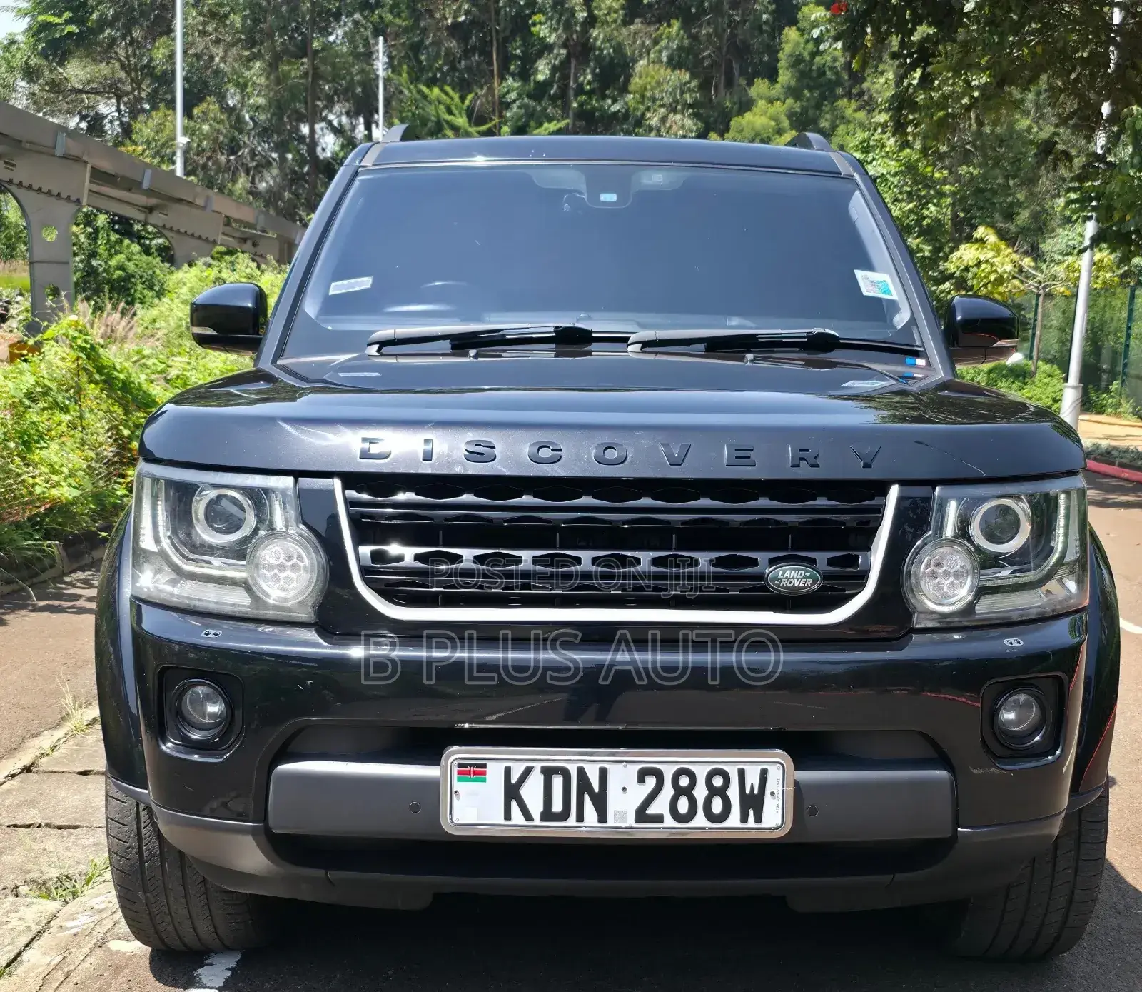 Land Rover Discovery 2016 Black