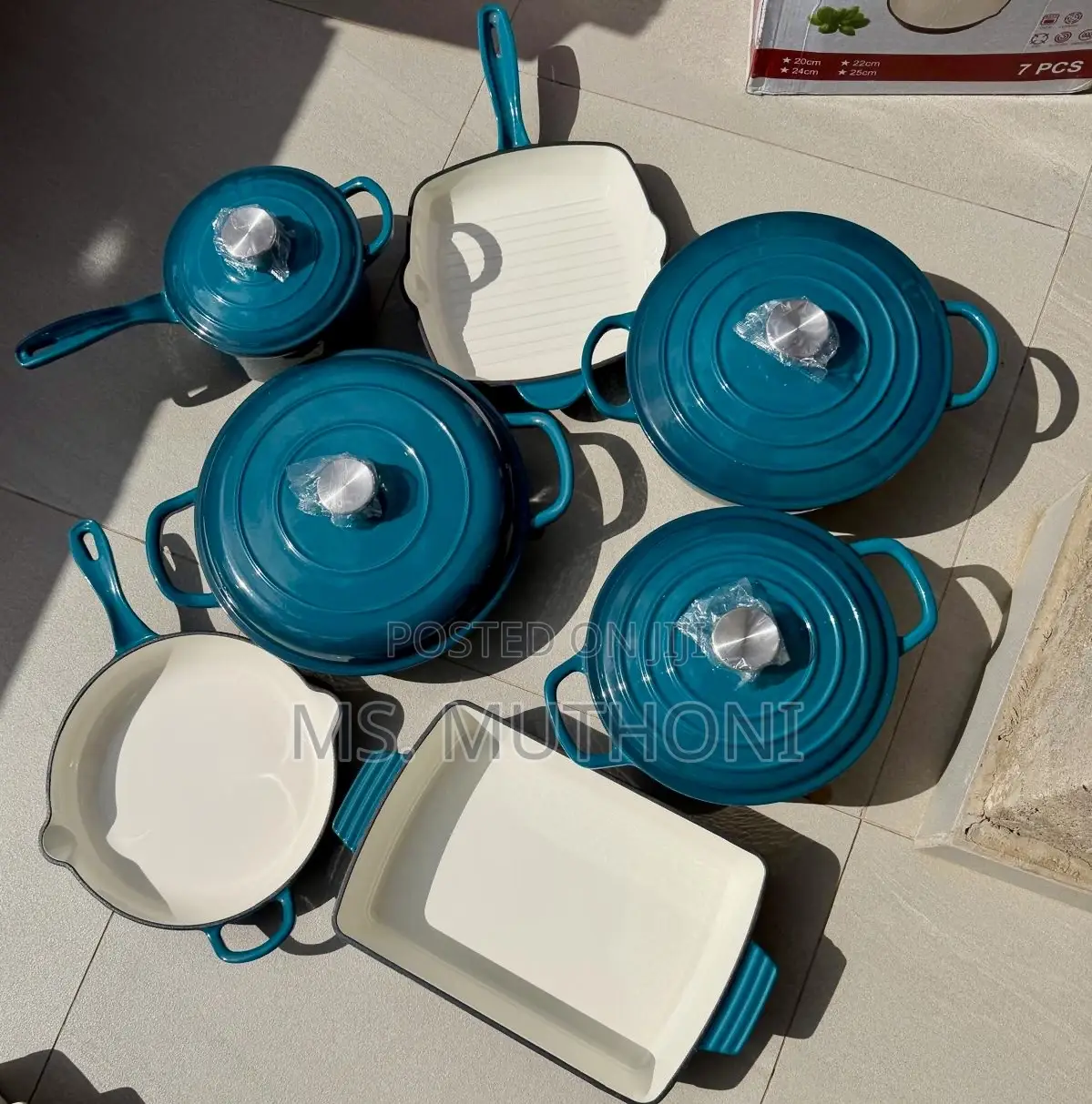 Teal Heavy-Duty Cast Iron With Ceramic Enamel Coating