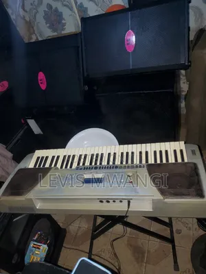Yamaha Keyboard