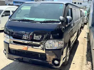 Toyota HiAce 2019 Black