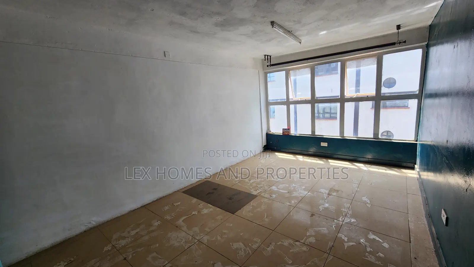 Office to Let P.M