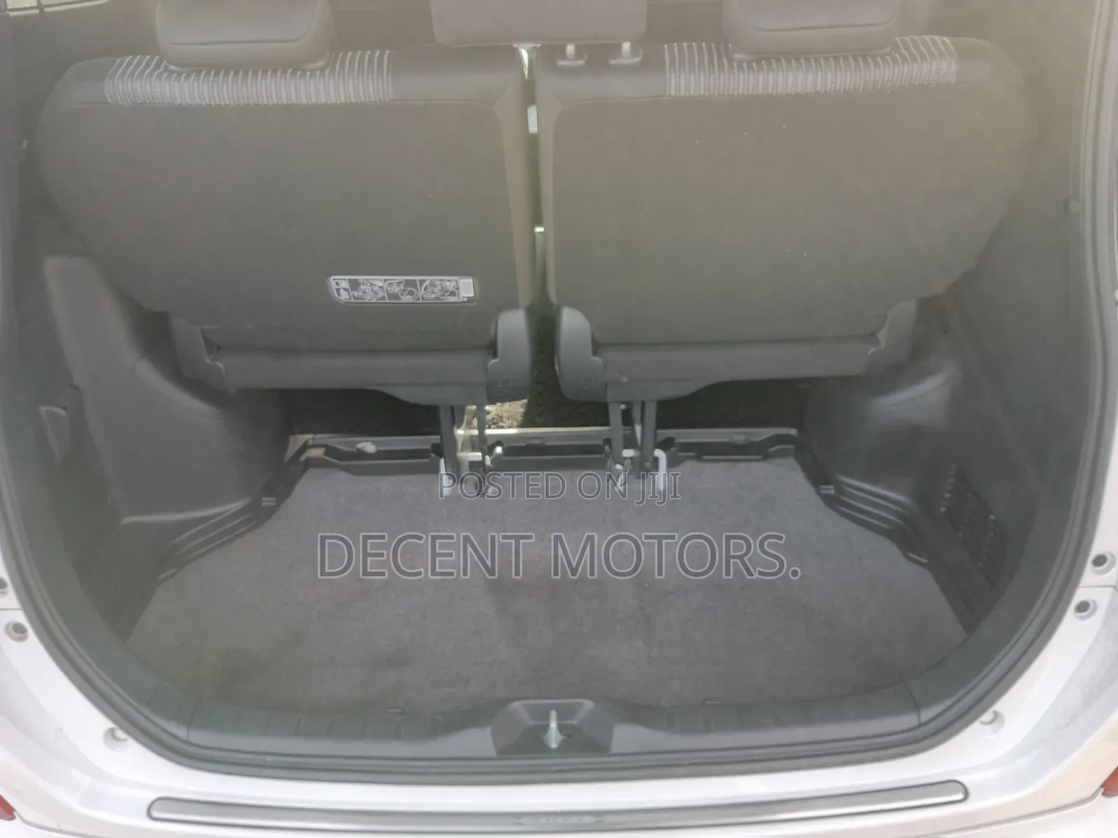 Toyota Noah 2020 White