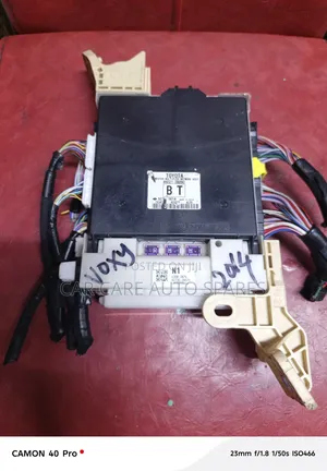 Fuse Box Toyota Voxy/Noah 2014