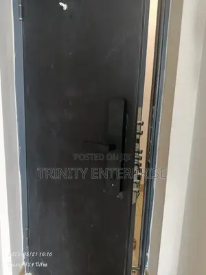 Smart Door Lock - Wifi Fingerprint App Control, Auto-Lock